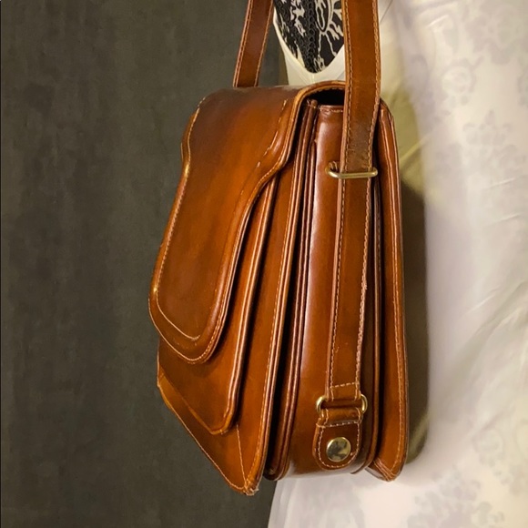 Imported leather handbag - Picture 3 of 6